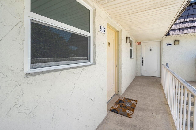 view of property entrance