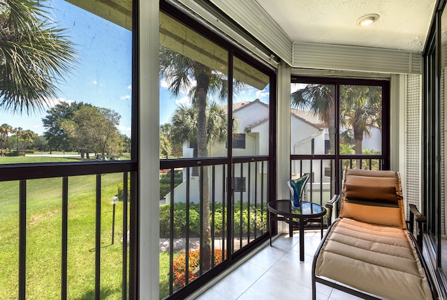 view of sunroom / solarium