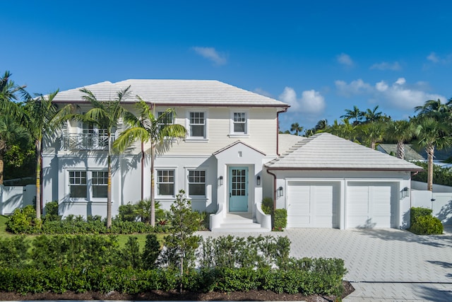 view of front facade with a garage