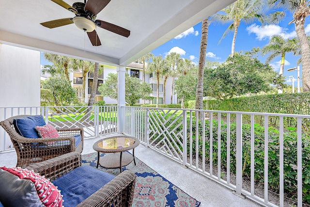 balcony featuring ceiling fan