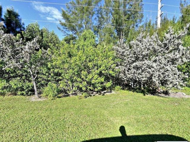 Listing photo 2 for 2433 S Ocean Dr, Fort Pierce FL 34949