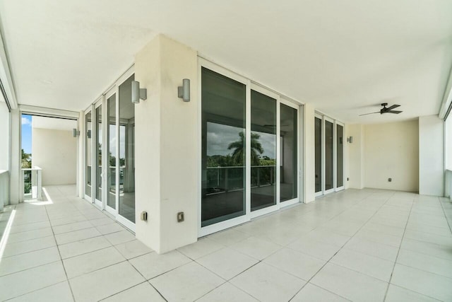 2720 Donald Ross Rd Unit 301, Palm Beach Gardens, FL 33410 - view of patio featuring a ceiling fan