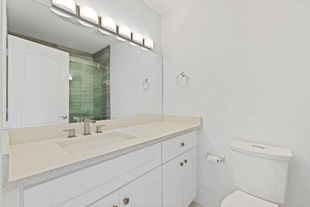 clothes washing area with hookup for an electric dryer, light hardwood / wood-style floors, hookup for a washing machine, and washing machine and clothes dryer