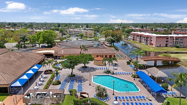 bird's eye view with a water view