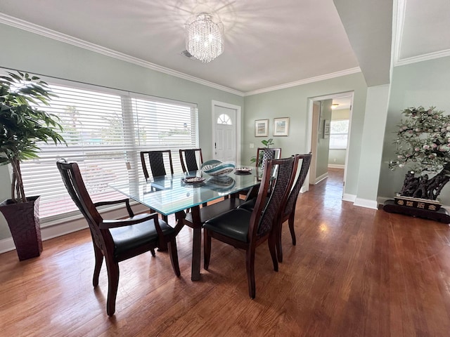 living room featuring ceiling fan, crown molding, and dark wood-type flooring