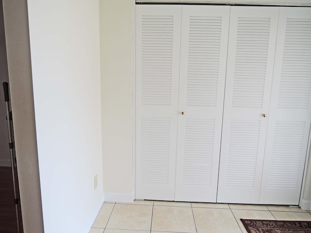 room details featuring light tile floors