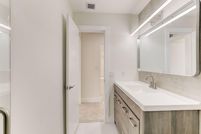 bathroom with vanity