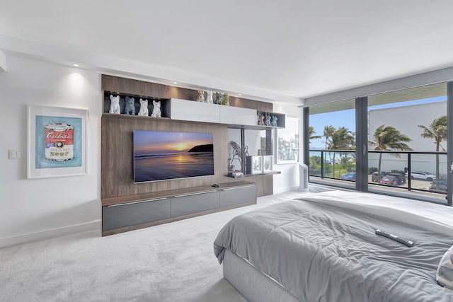 bedroom featuring carpet floors