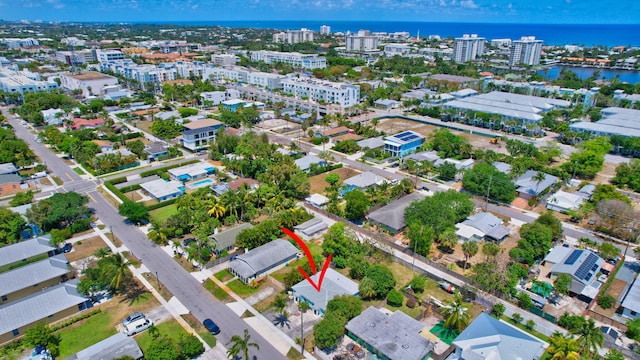 bird's eye view featuring a water view