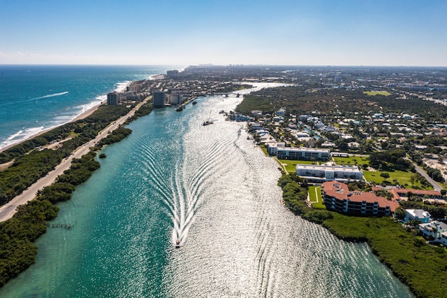 bird's eye view featuring a water view