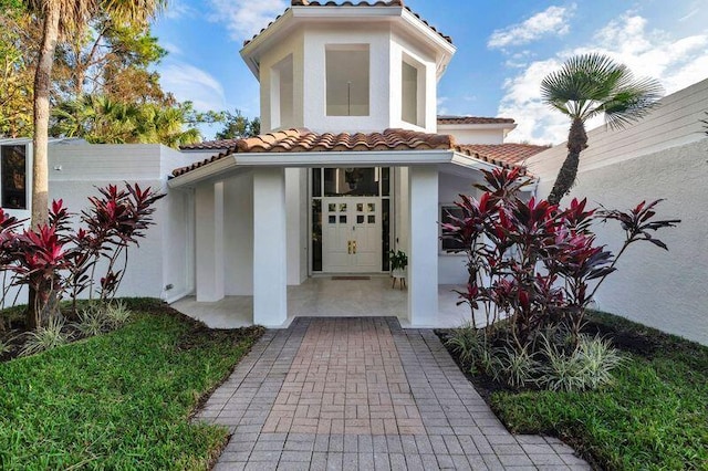 view of entrance to property