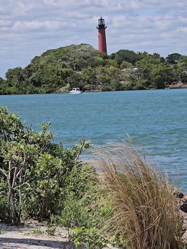 view of water feature