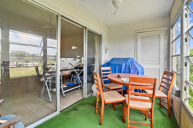 view of sunroom / solarium