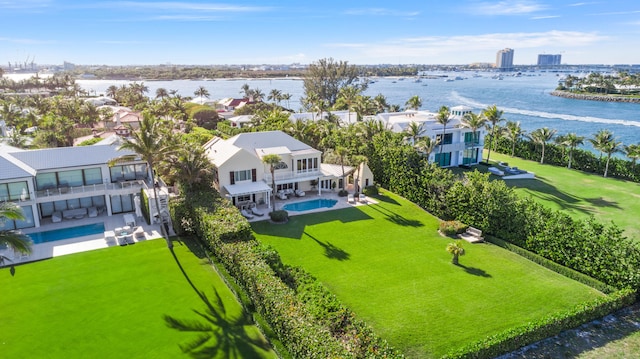 bird's eye view featuring a water view