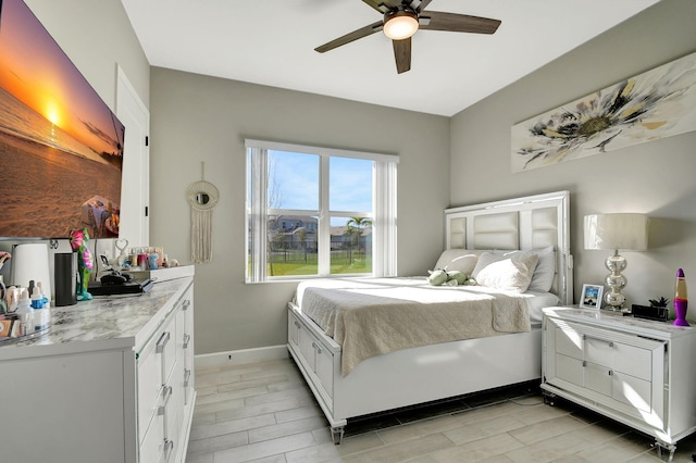 bedroom featuring ceiling fan