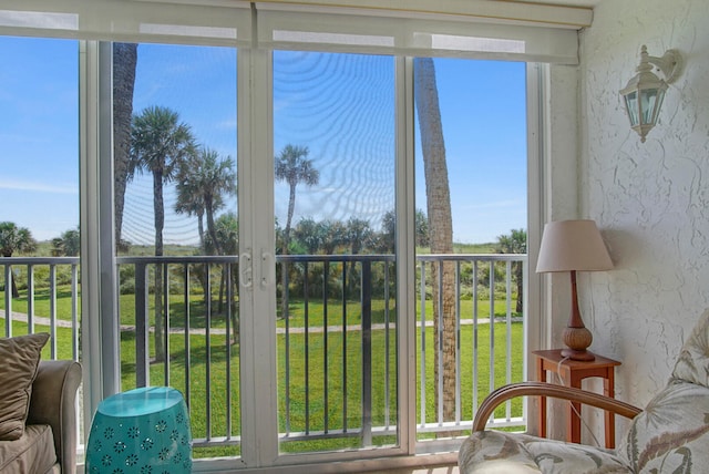 view of sunroom / solarium