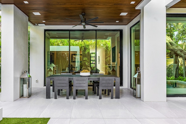 view of patio with ceiling fan