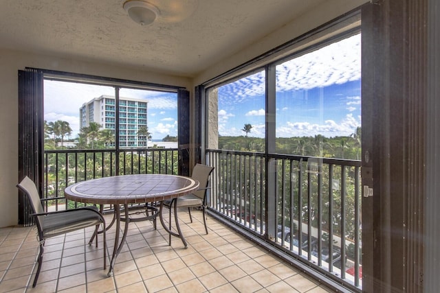 view of sunroom / solarium