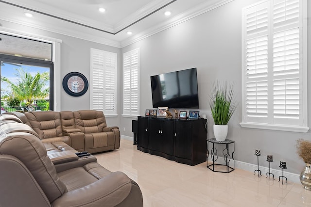 living area featuring recessed lighting, crown molding, and baseboards