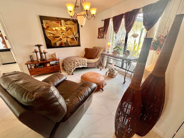 sitting room featuring a notable chandelier