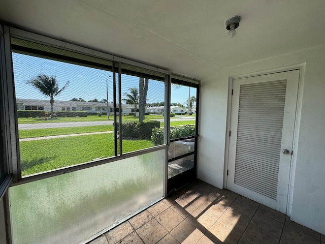 view of sunroom / solarium