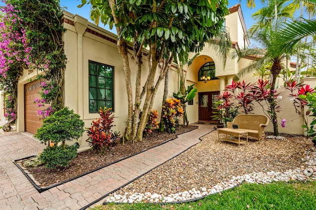 view of front of property featuring french doors