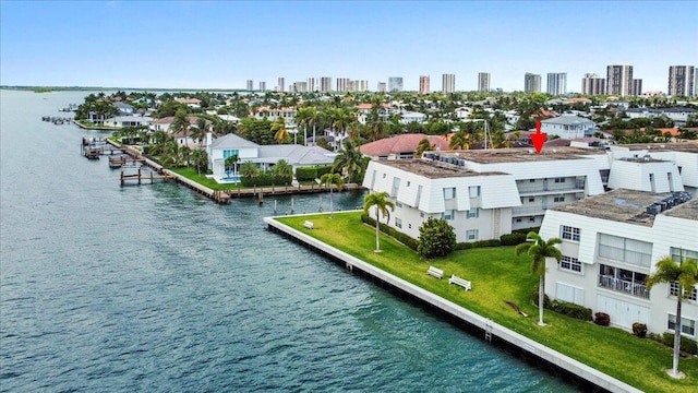 bird's eye view featuring a water view