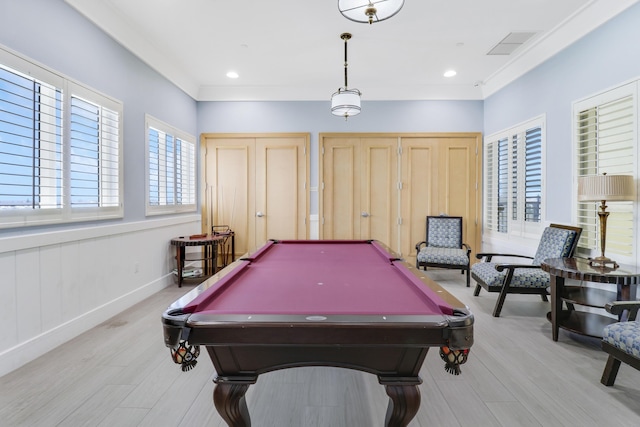 playroom with light wood-type flooring and billiards