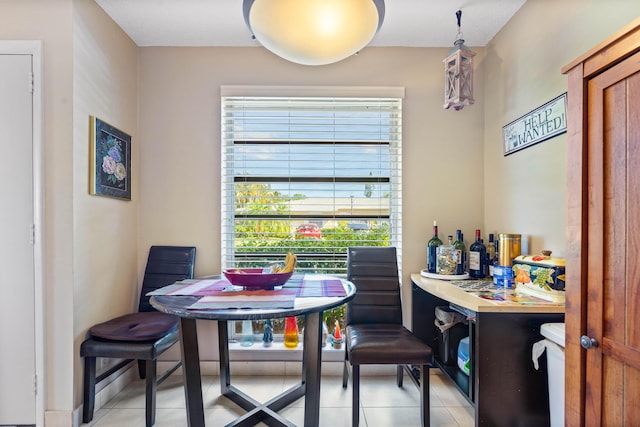 dining room with light tile patterned floors