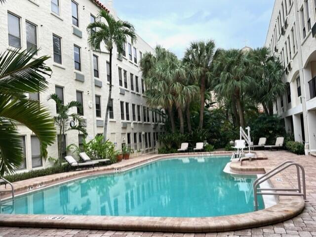 view of swimming pool featuring a patio