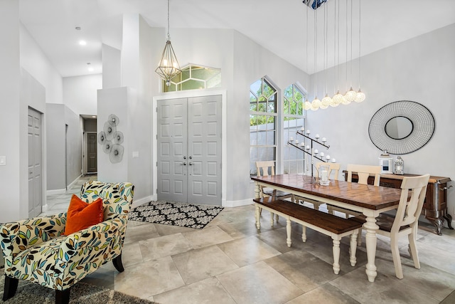 foyer entrance featuring a high ceiling