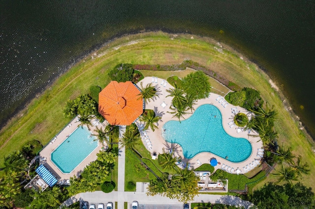 bird's eye view featuring a water view