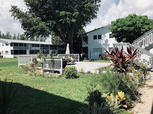 view of yard with a patio area