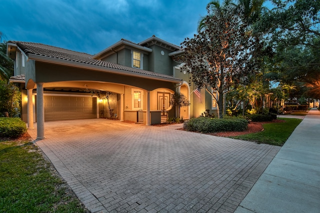 view of front of house featuring a garage