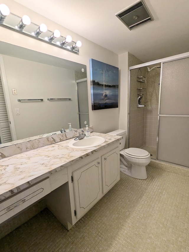 bedroom featuring a closet and light tile patterned flooring