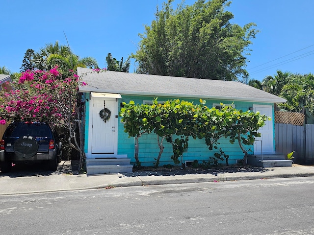 view of front of house