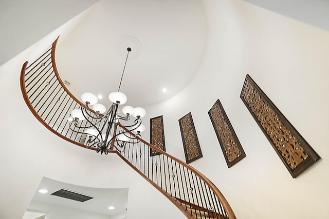 interior details featuring a chandelier, visible vents, and recessed lighting