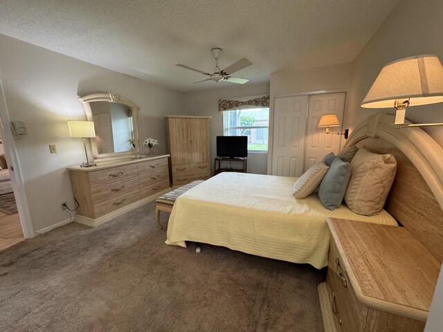 2541 Red Hibiscus Blvd Unit 31-B, Delray Beach, FL 33445 - sunroom with outdoor dining area