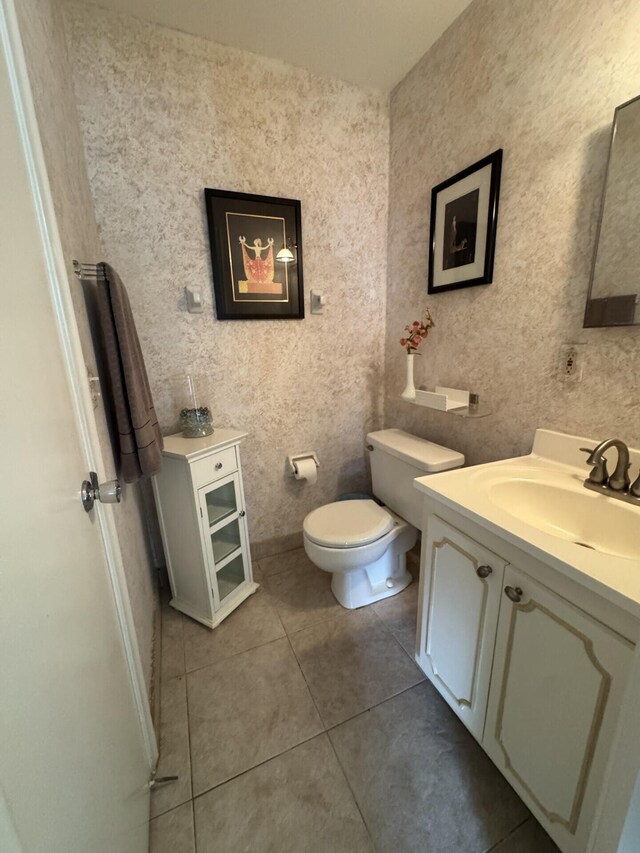 2541 Red Hibiscus Blvd Unit 31-B, Delray Beach, FL 33445 - surrounding community featuring shuffleboard