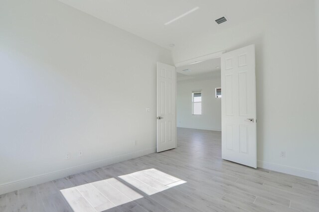 empty room featuring light hardwood / wood-style flooring