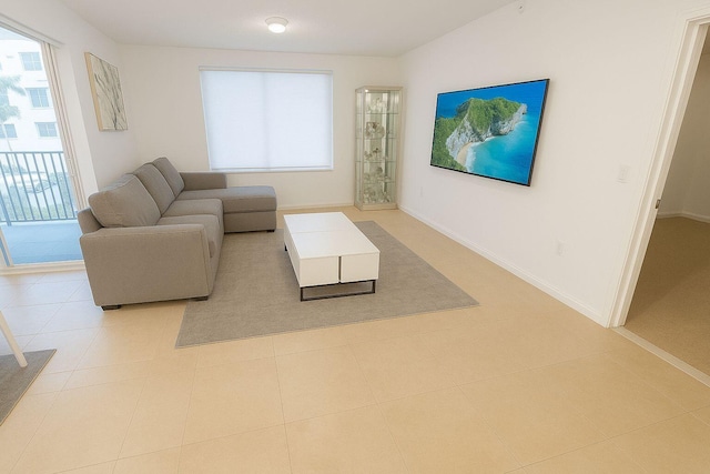 1202 Villa Cir, Boynton Beach, FL 33435 - living area with baseboards