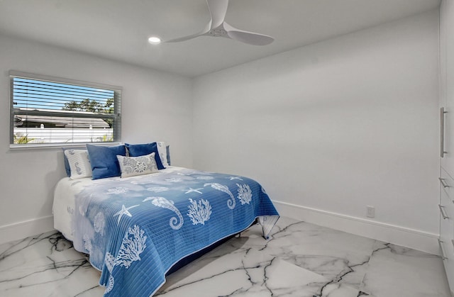 bedroom featuring ceiling fan