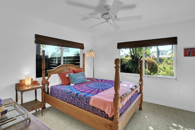 bedroom with ceiling fan