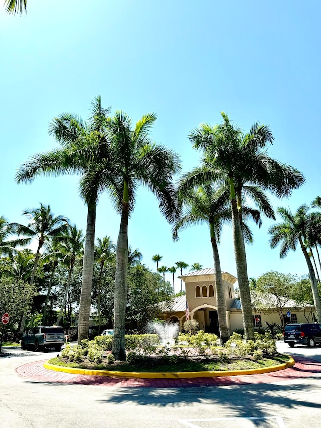 view of building exterior