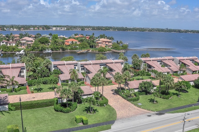 bird's eye view with a water view