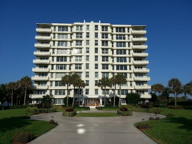 view of building exterior