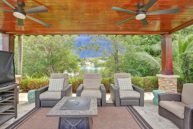 view of patio / terrace featuring outdoor lounge area and ceiling fan