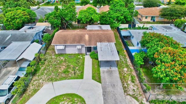 drone / aerial view featuring a residential view