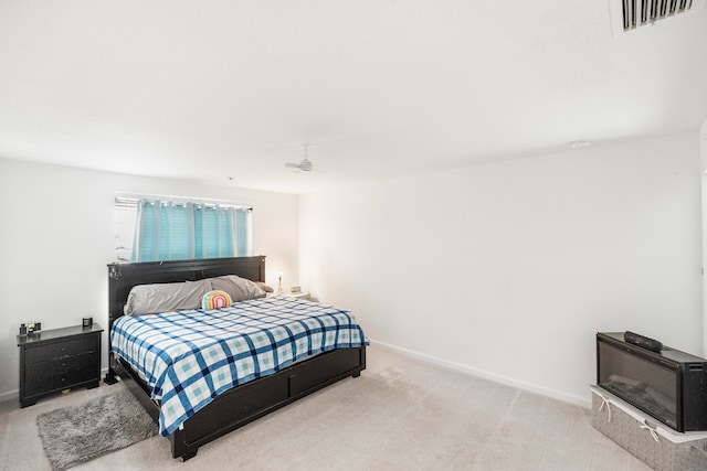 bedroom featuring carpet flooring