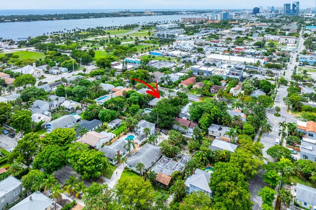 bird's eye view featuring a water view